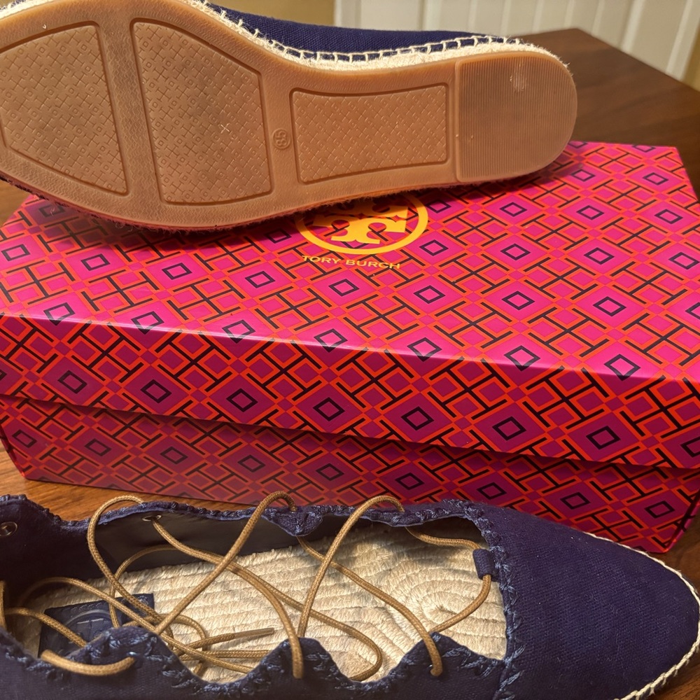 Tory Burch Sonoma Embroidered Gillie Espadrille-Canvas, Navy color